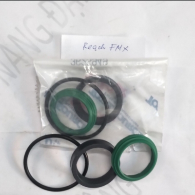 Phốt ty ra vào khung nâng